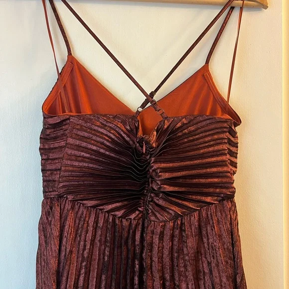 Wedding guest dress - Picture 4 of 5